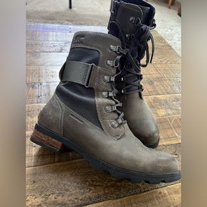 Sorel leather mid calf hiking boots, size 7